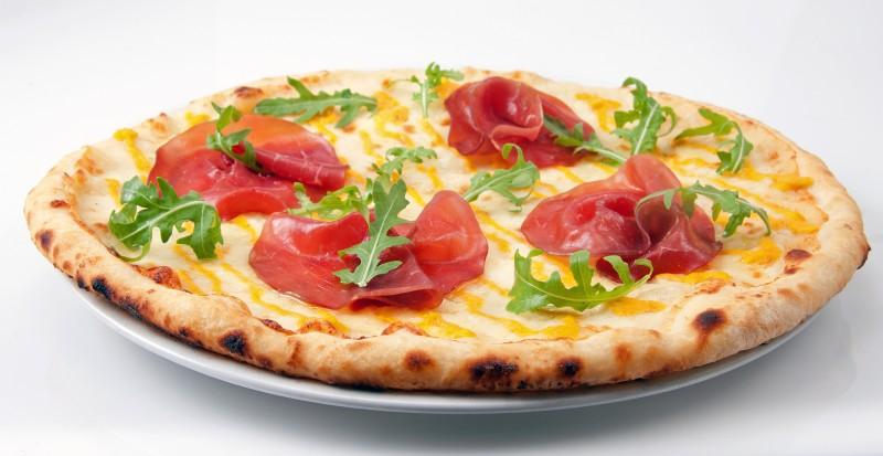 Pizza Borghese con prosciutto crudo e rucola